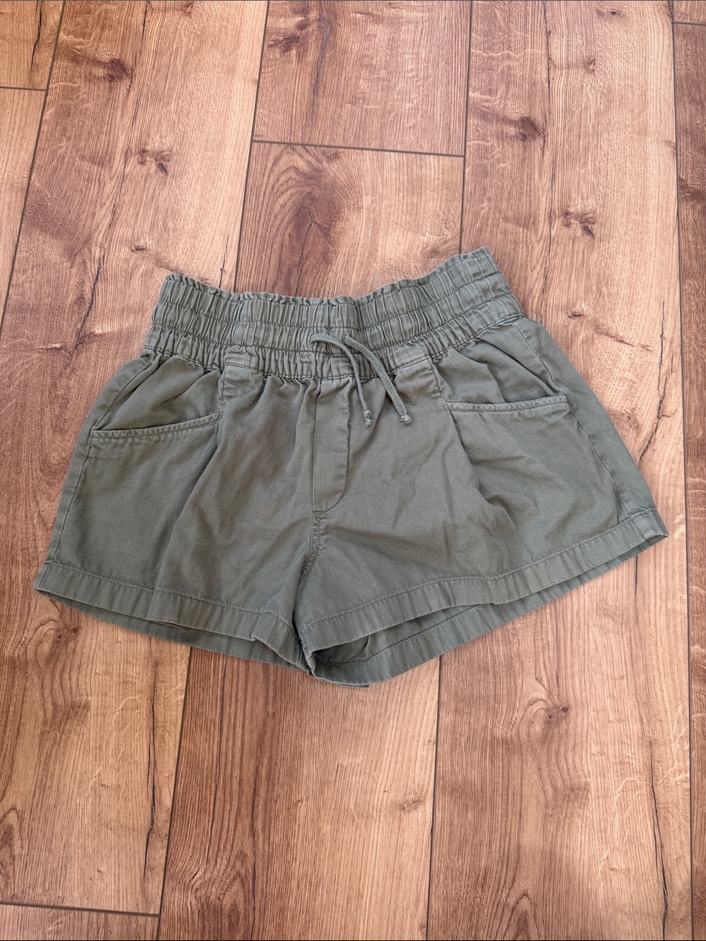 aerie Olive Green Elastic-Waist Casual Shorts